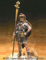 Roman Aquilifer, Legio XI Claudia Pia Fidelis, I c. A.C.